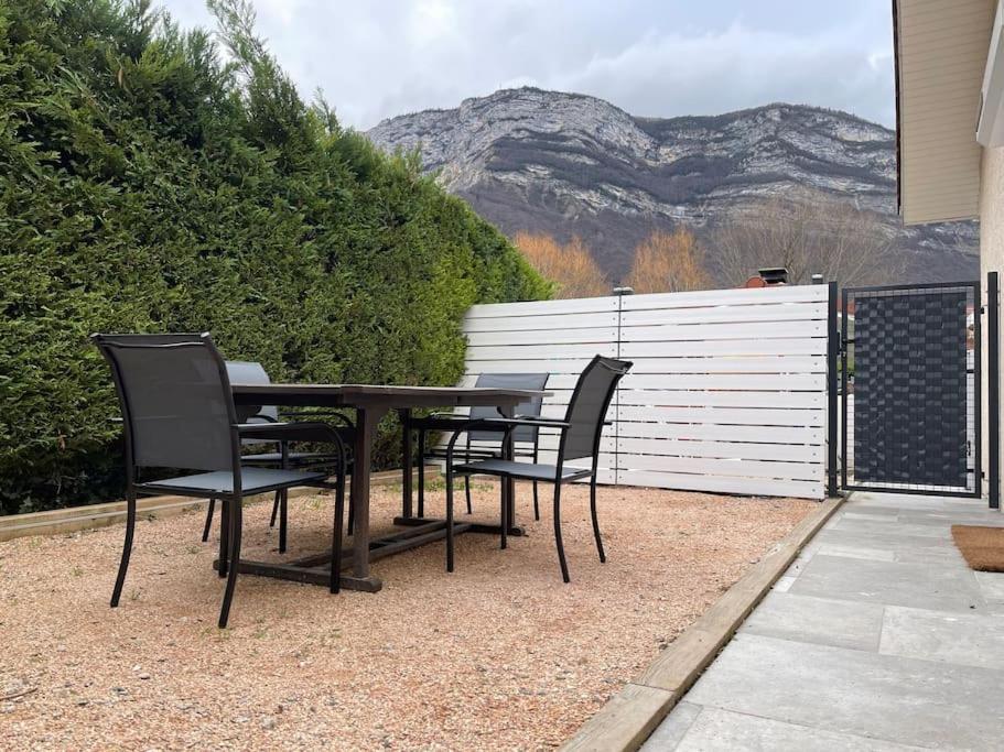 Grenoble Sud Varces Suite Privatisee Au Pied Des Montagnes Екстериор снимка